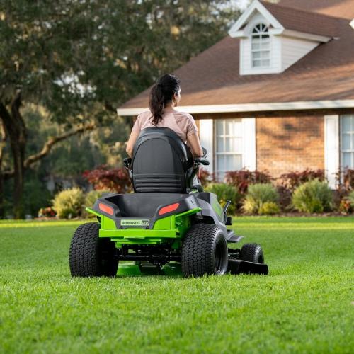 Трактор садовый Greenworks GC82LT107 82V (107 см) CrossoverT аккумуляторный
